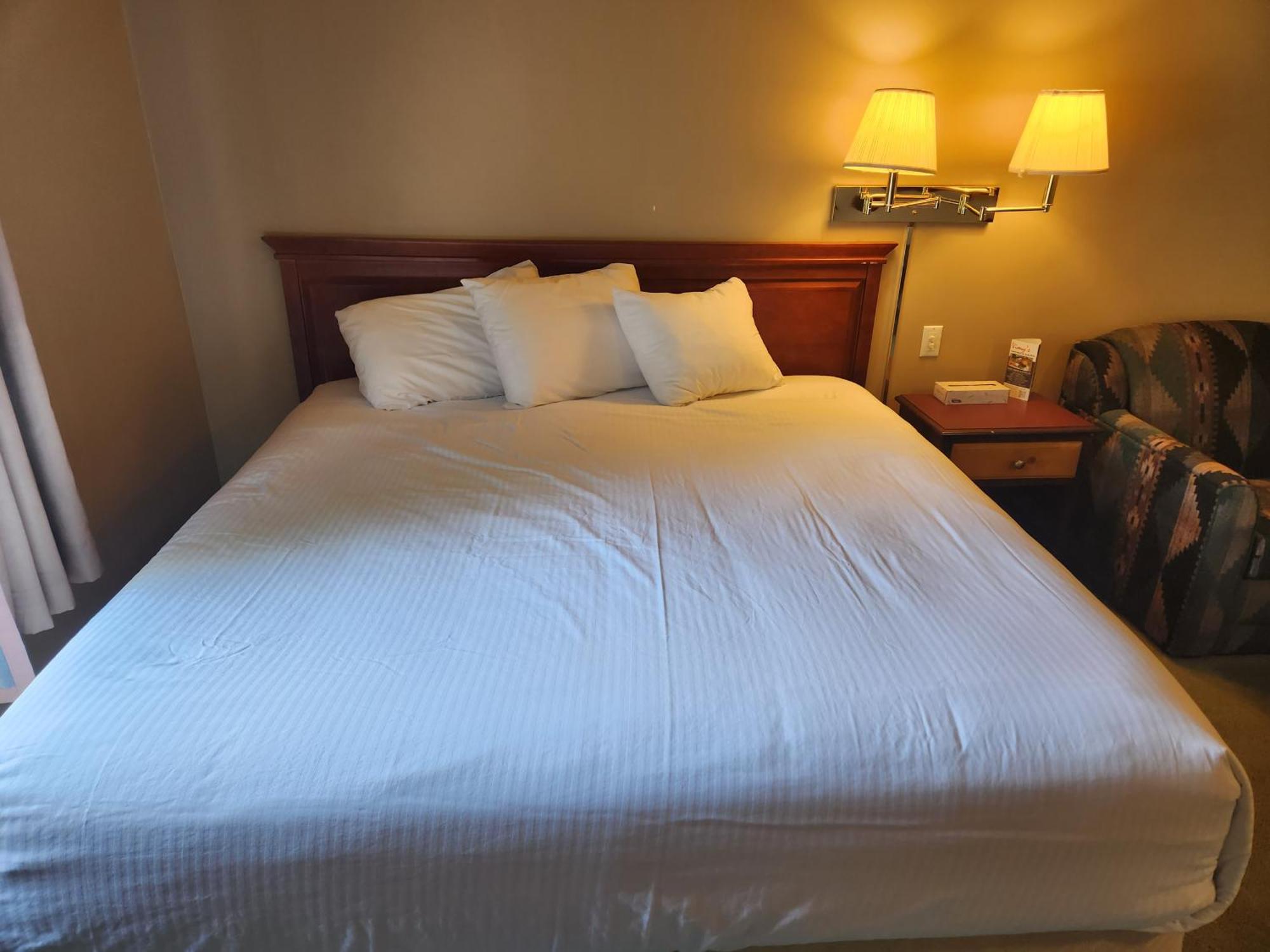 Waterton Lakes Lodge Resort Eksteriør billede
